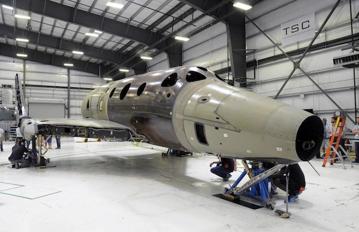 spaceshiptwo-landing-gear-virgin-galactic.jpg